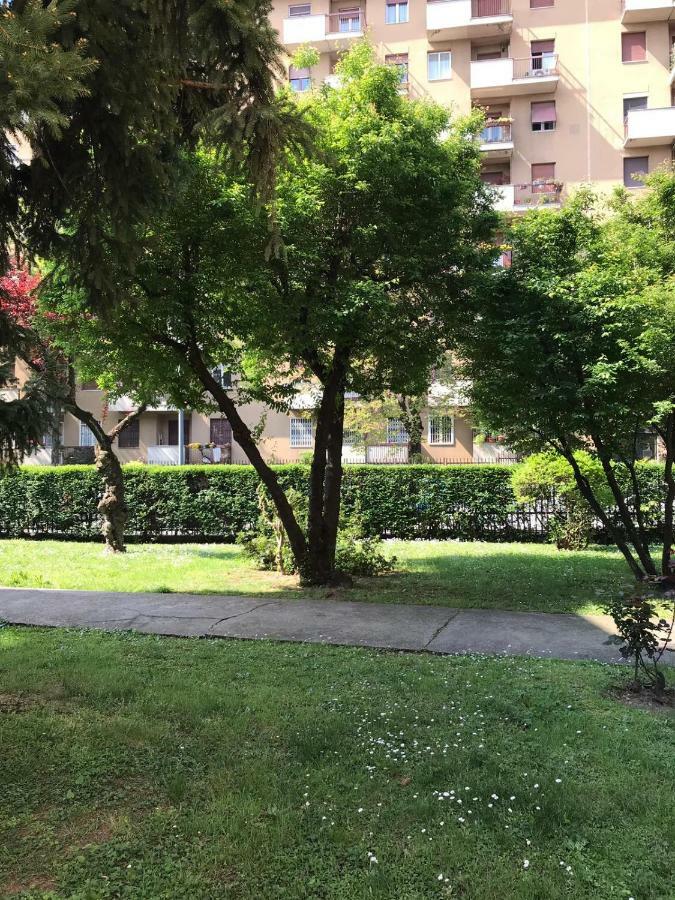 Bright Flat With Shared Garden Apartamento Milão Exterior foto